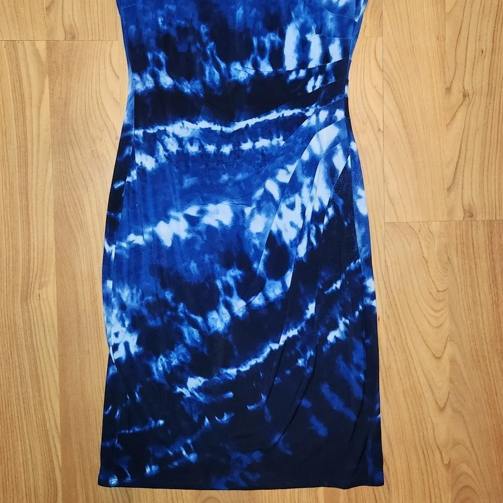 ANNE KLEIN DRESS SIZE 4 STRETCH SLIMMING BLUE AND WHITE SLEEVELESS TIEDYE || EUC - Picture 3 of 11
